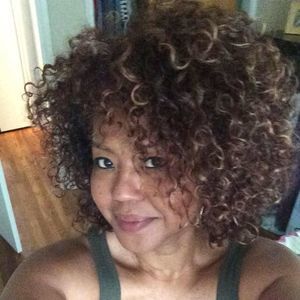 Meet your Posher, Tonya